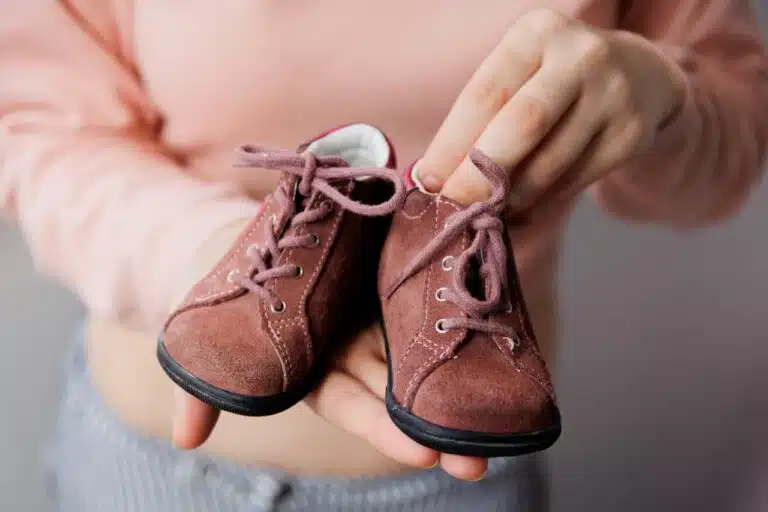 close-up-children-s-crimson-shoes-birthday-gift-2026-03-10-03-53-59-utc